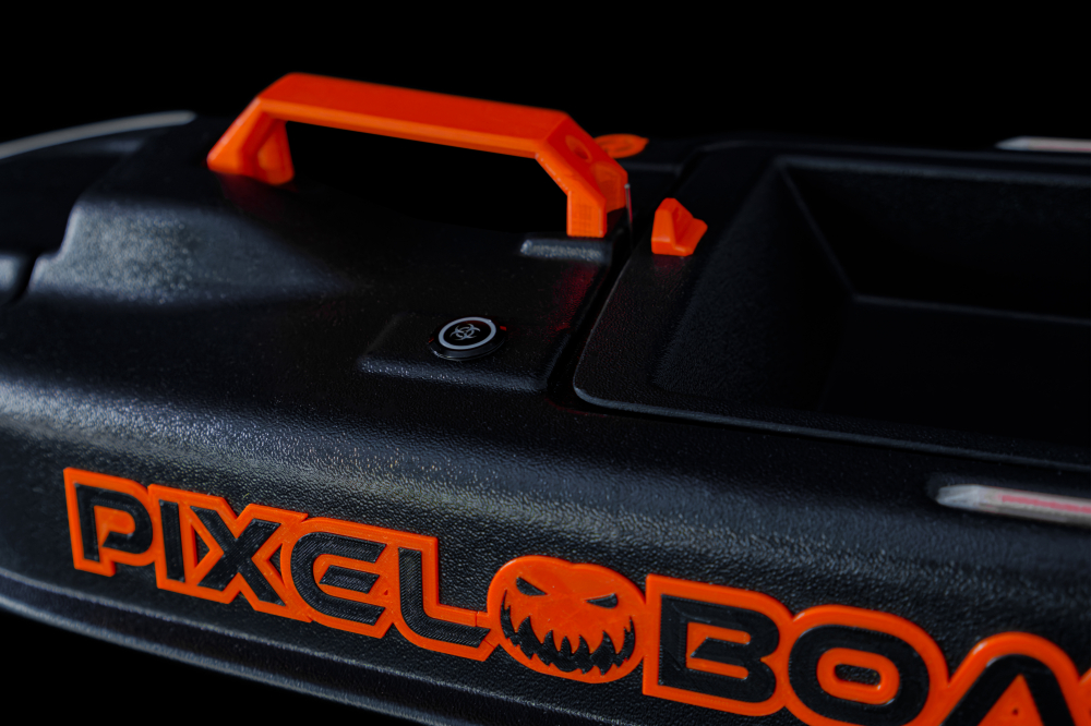 ������������ �������� piXel Boat XCarrier � GPS ����������� ���������
