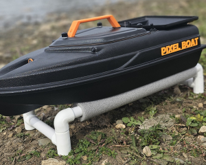 ������������ �������� piXelBoat miniCarrier � ����������� GPS